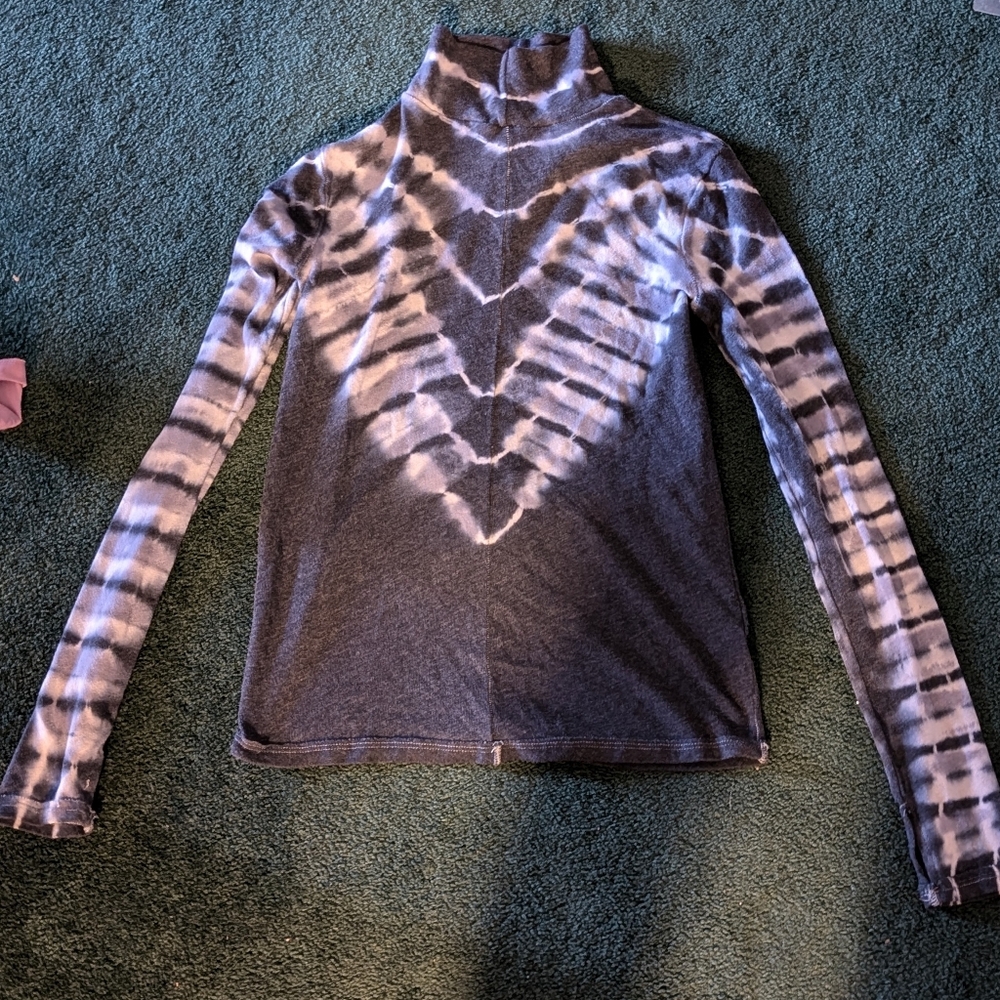Black White Skeleton Tie-dye Turtle neck Top M - Picture 2 of 9